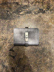 【M.U.L. 2026.3】HALF ROUND WALLET - BLACK SILVER COATING - Champdelarose
