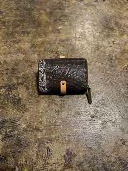 【M.U.L. 2026.3】HALF ROUND WALLET - VINTAGE COGNAC BROWN - Champdelarose