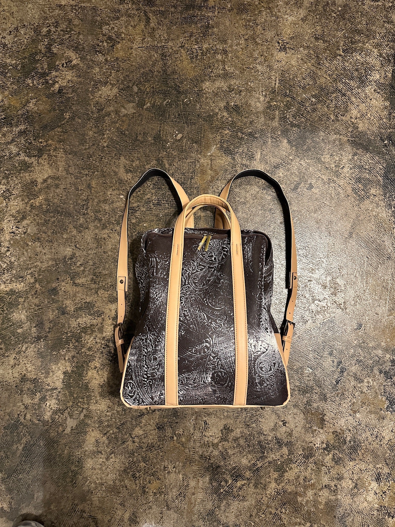 【M.U.L. 2026.3】MINIMAL BACKPACK - VINTAGE COGNAC BROWN - Champdelarose