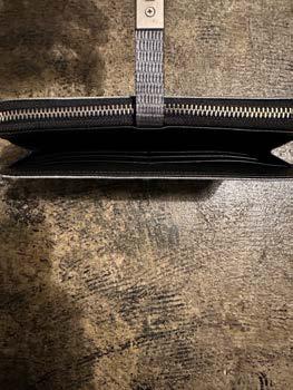 【M.U.L. 2026.3】ROUND LONG WALLET - BLACK SILVER COATING - Champdelarose