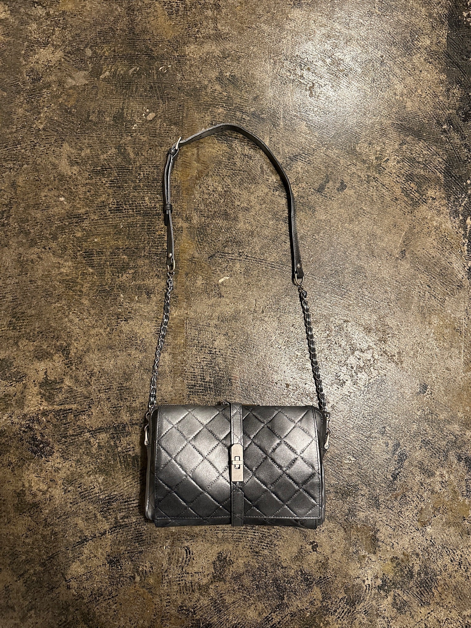 【M.U.L. 2026.3】SHOULDER BAG - BLACK SILVER COATING - Champdelarose