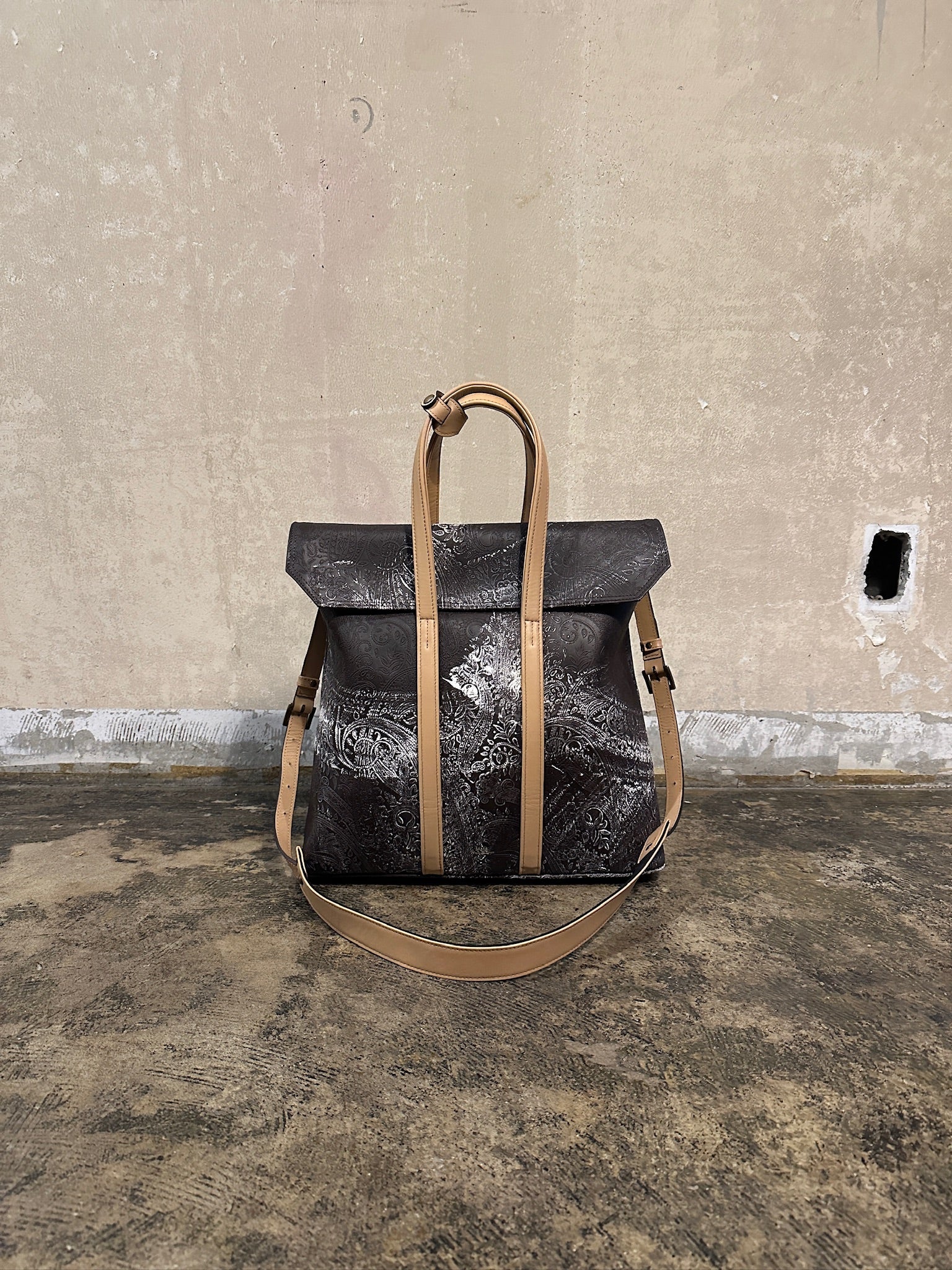 【M.U.L. 2026.3】SQUARE FLAP TOTE L - VINTAGE COGNAC BROWN - Champdelarose