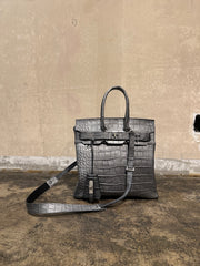 【M.U.L. 2026.3】STUD FLAP TOTE M - LIMITED COLLECTION - Champdelarose