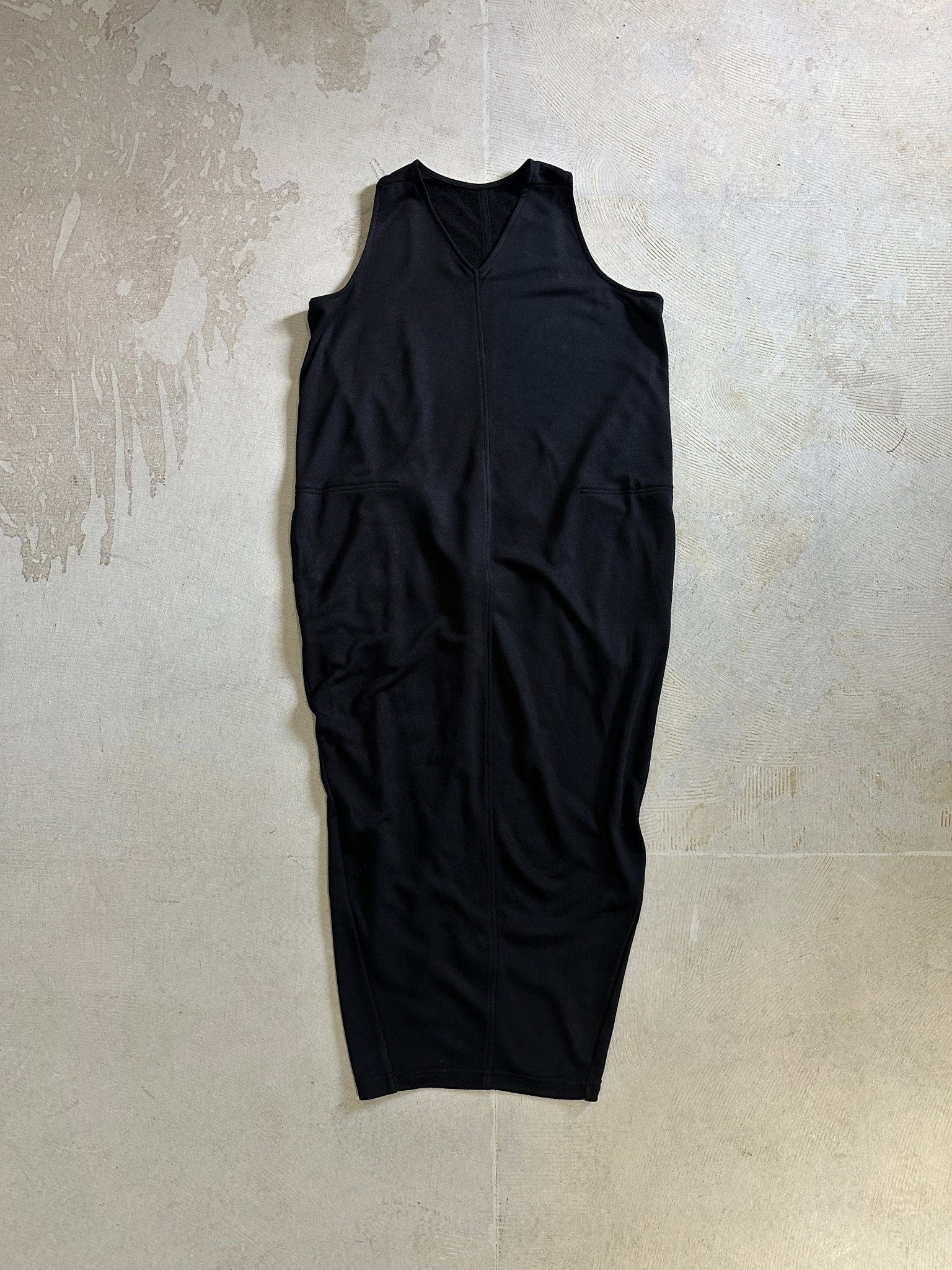 【M.U.L. Apparel Collection】 SLIT LONG TANK - Champdelarose