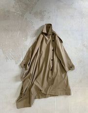 【M.U.L. Apparel Collection】ASYMMETRY CAPE COAT - Champdelarose