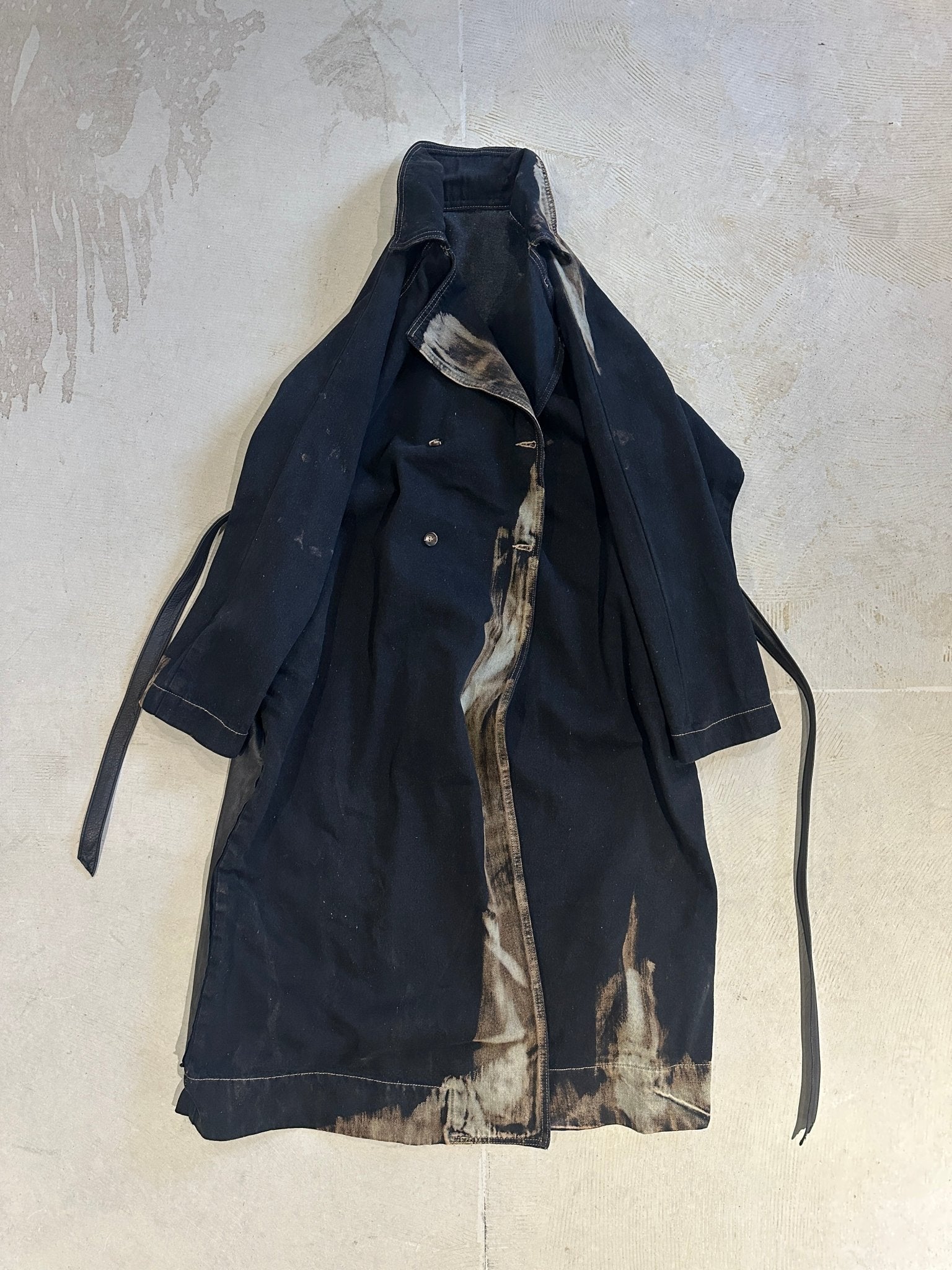 M.U.L. Apparel Collection】脱色TRENCH COAT - Champdelarose