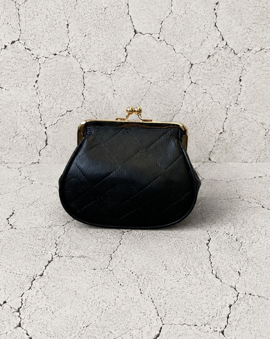 【M.U.L GAMAGUCHI】GAMAGUCHI POUCH S - Black キルティング型押し - Champdelarose