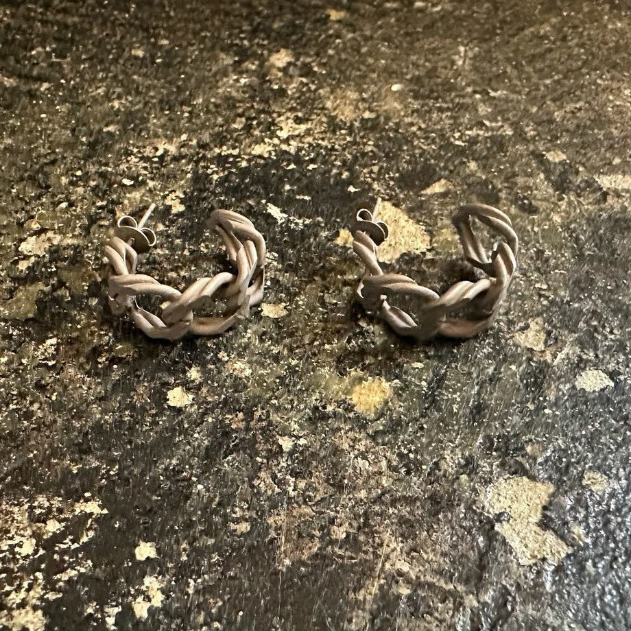 【M.U.L. jewelry collection vol.2】V2チェーンピアス - Champdelarose