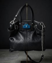 【M.U.L.】ヘルメットバックS チェーンショルダー リザード×キルティング型押し - Champdelarose