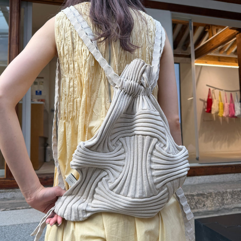 【PLEATS MAMA】NEW BOW BACKPACK - Champdelarose