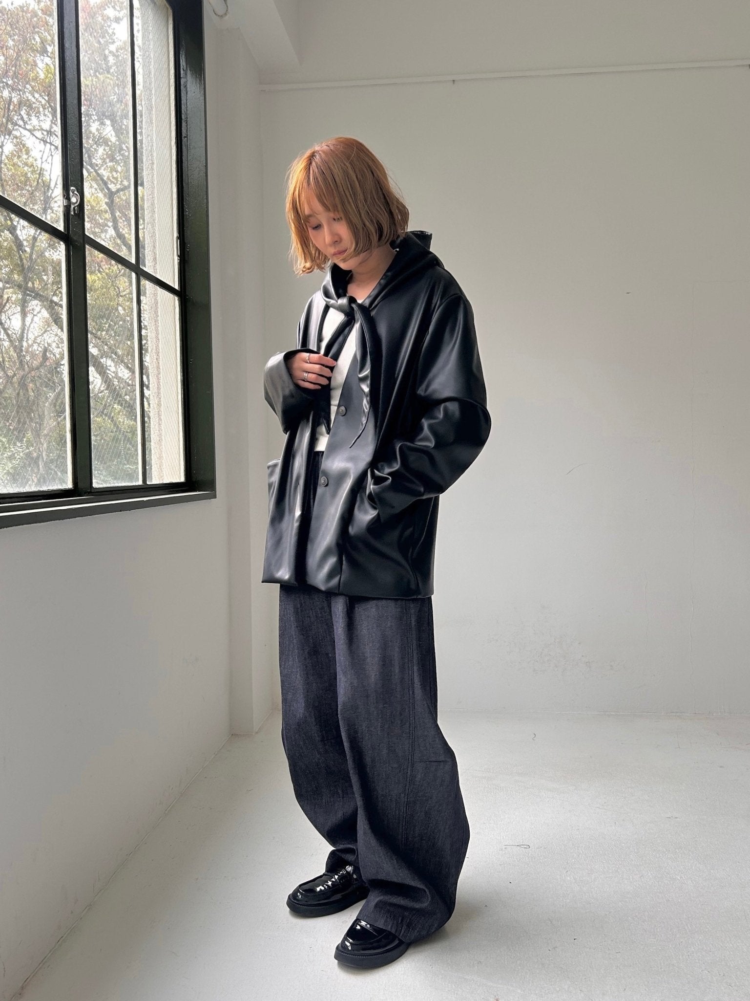 【PRIORITY 2026 Autumn】カーヴィーデニムパンツ - Champdelarose