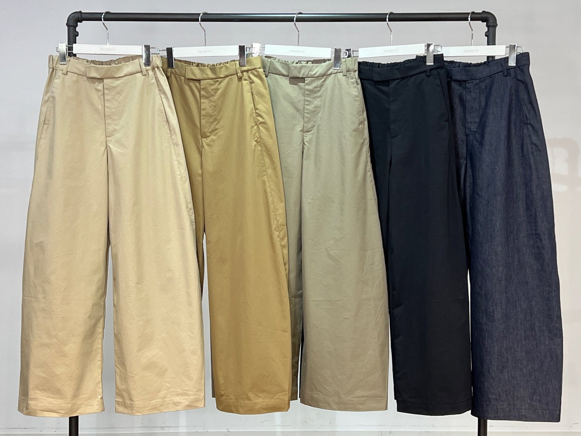 【PRIORITY 2026 late summer】カーブチノパンツ - Champdelarose
