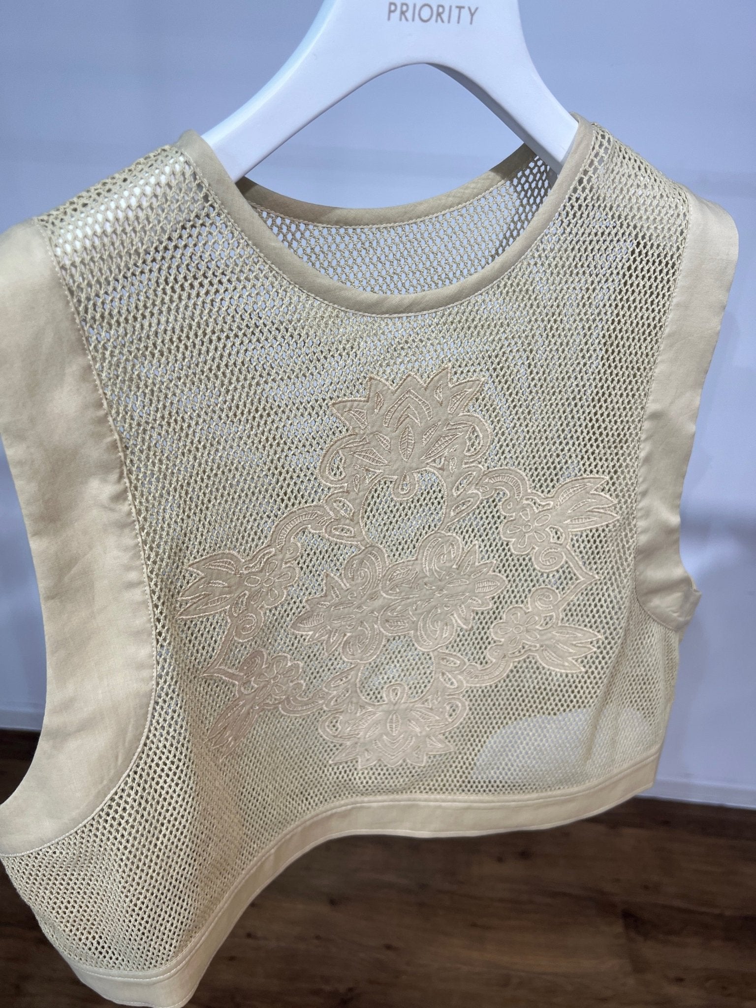 【PRIORITY 2026 late summer】アイレットレースメッシュタンク - Champdelarose