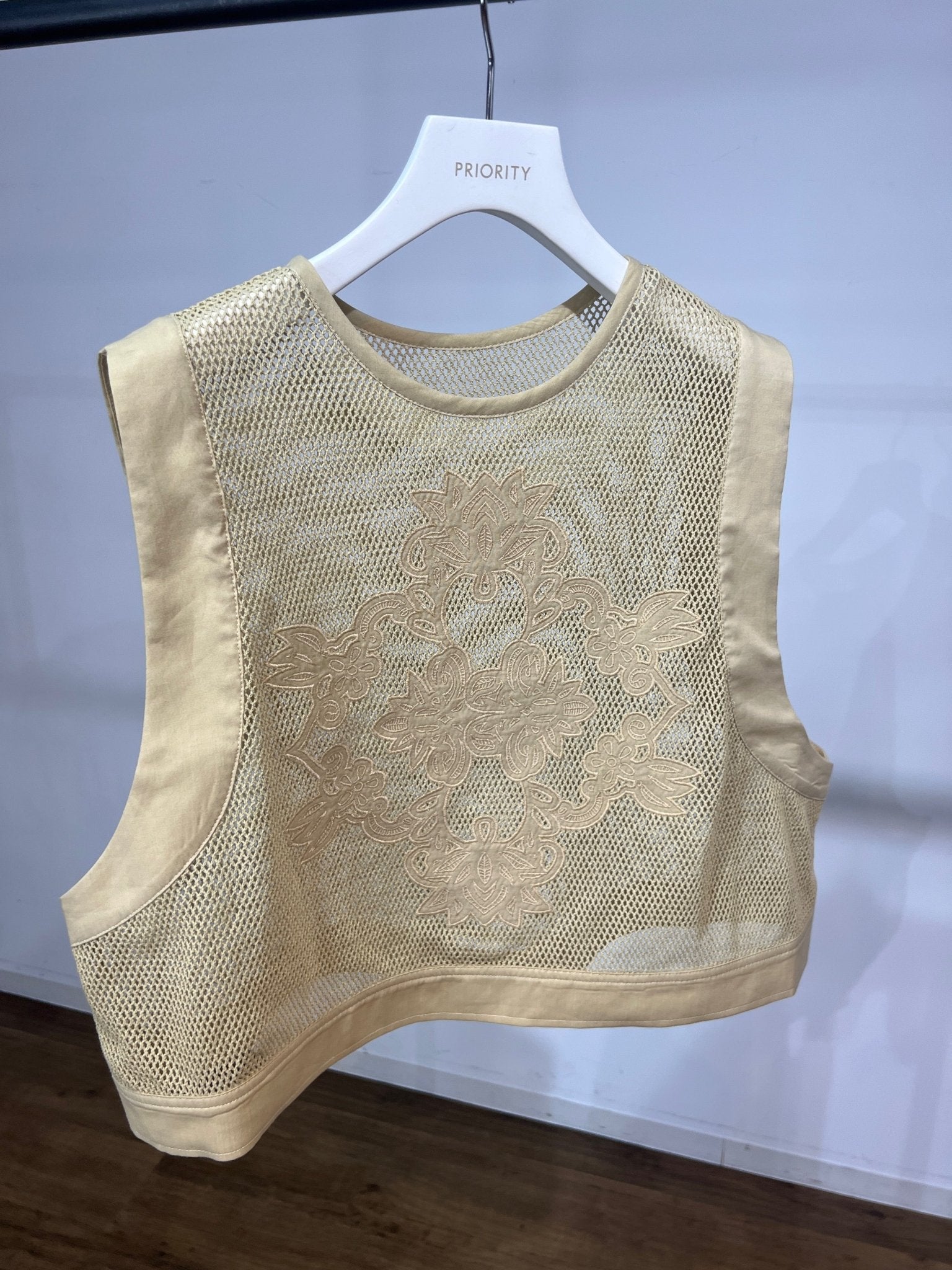 【PRIORITY 2026 late summer】アイレットレースメッシュタンク - Champdelarose