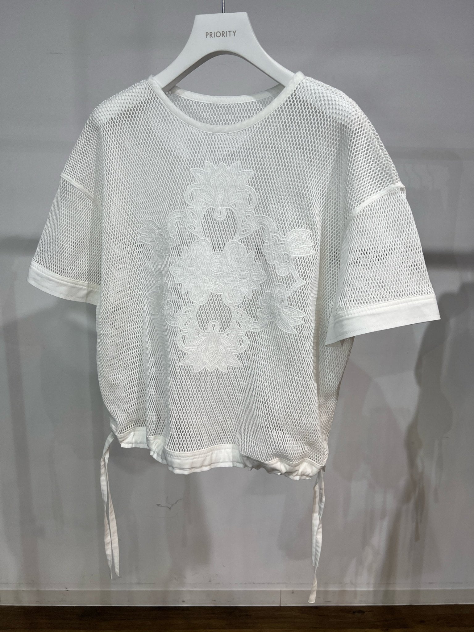 【PRIORITY 2026 late summer】アイレットレースメッシュT - Champdelarose