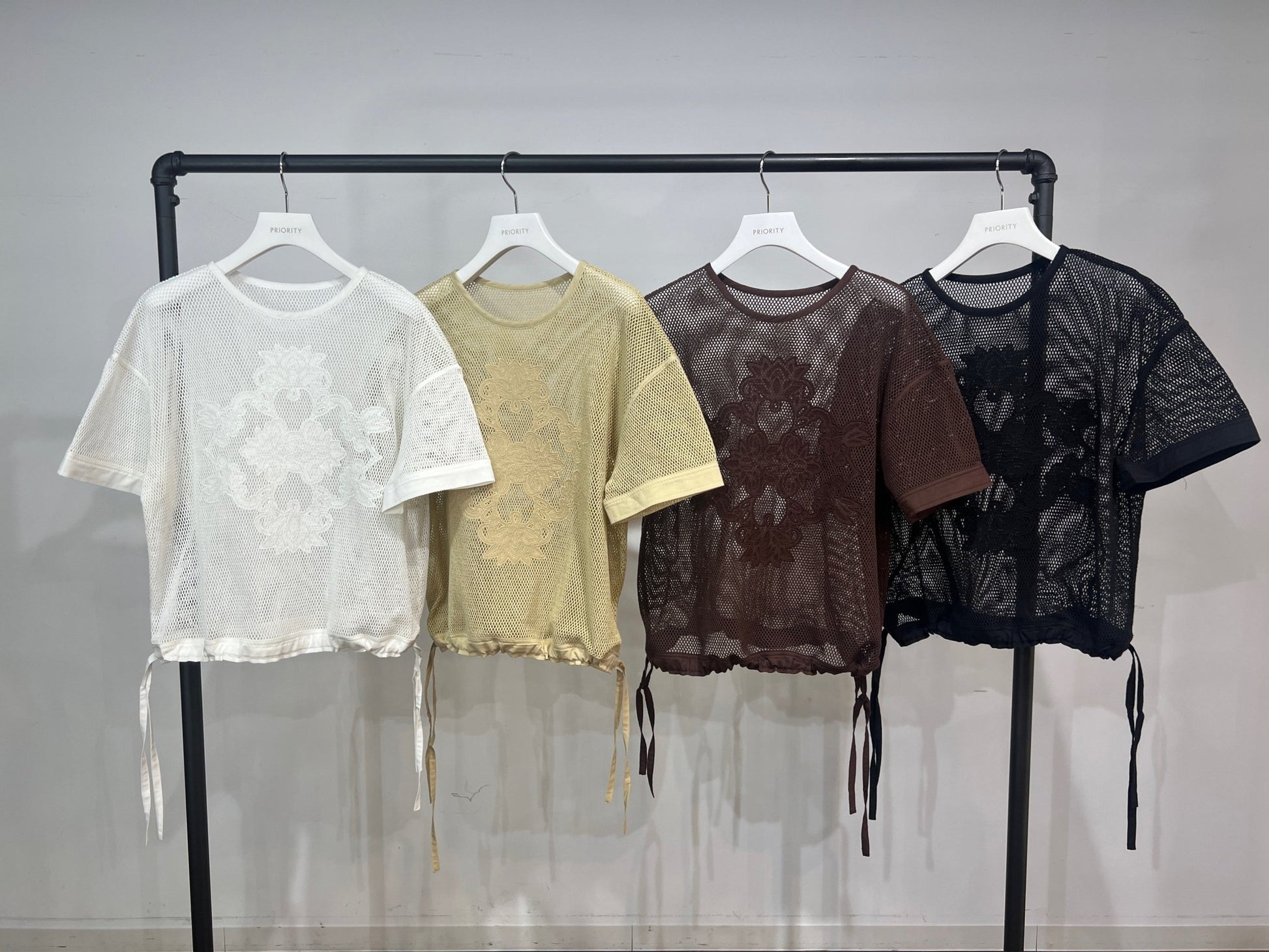 【PRIORITY 2026 late summer】アイレットレースメッシュT - Champdelarose