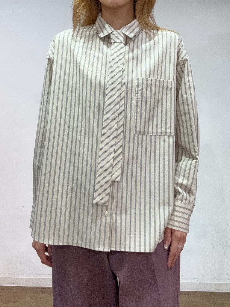 【PRIORITY 2027 SPRING】タイ付きストライプシャツ - 2月中旬頃発送 - Champdelarose
