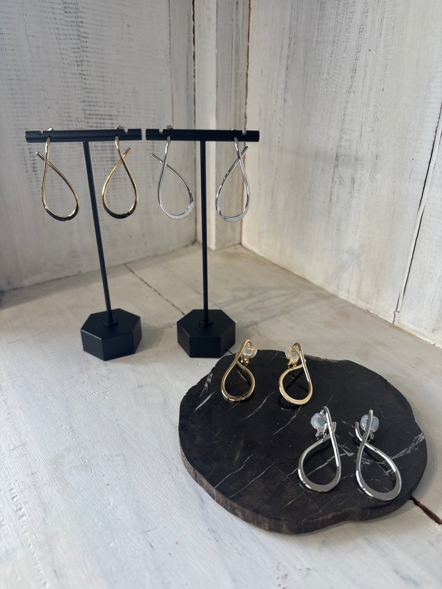 【SALON】curved line design pierce＆earring - Champdelarose