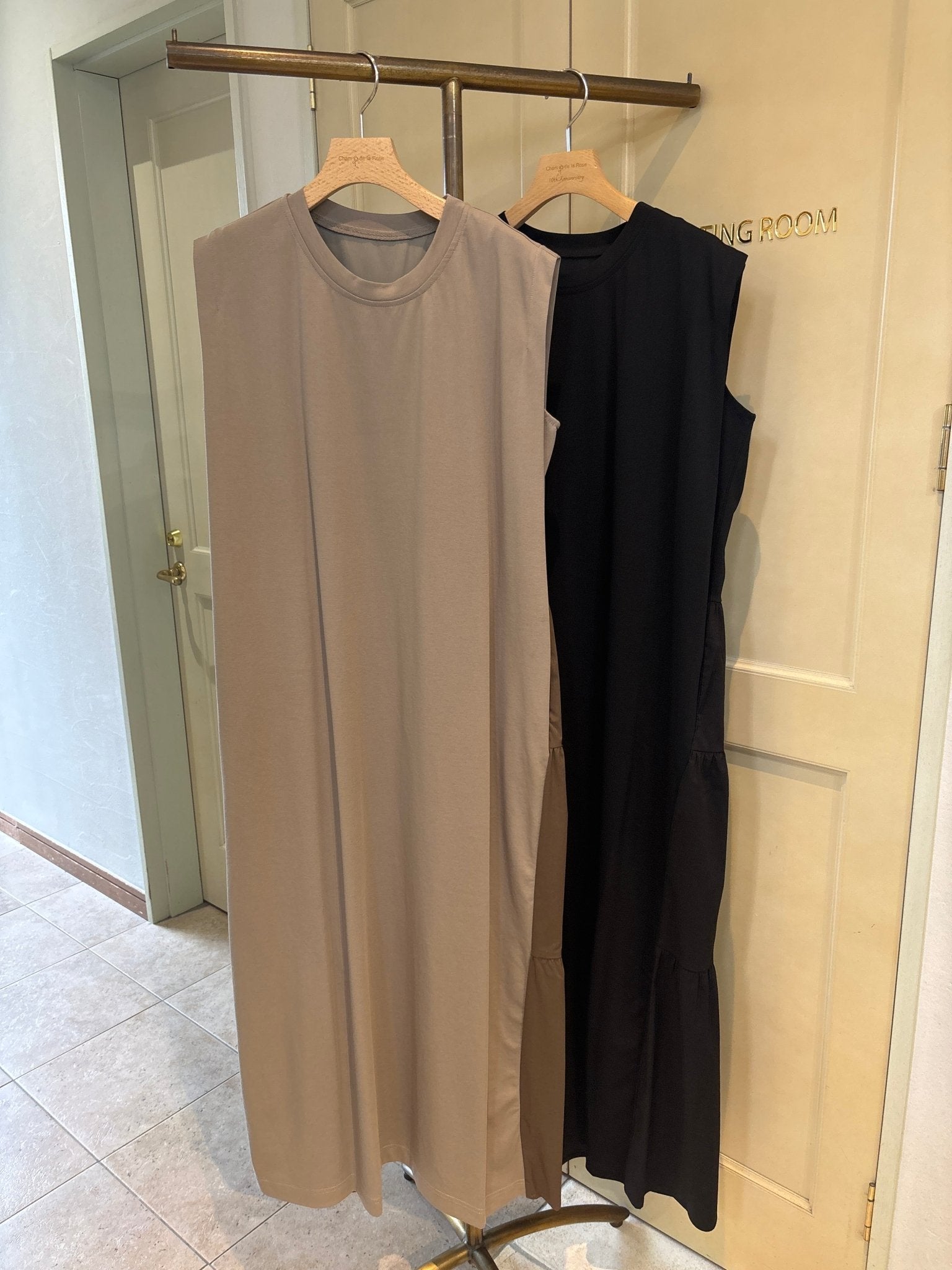 【select】異素材切替バックティアードノースリOP - Champdelarose