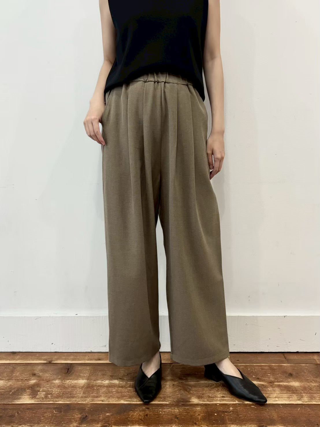 【siro de labonte 2026 spring＆summer】stretch twill tuck easy pants - Champdelarose