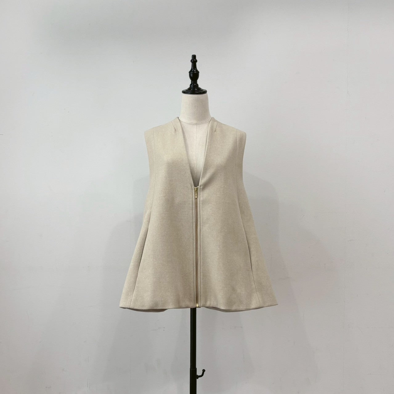 【siro de labonte 25 AW vol.2】A line vest - Champdelarose