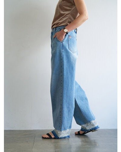 【YENN 2026 PRE - FALL COLECTION】LACE HEM TUCK DENIM - Champdelarose