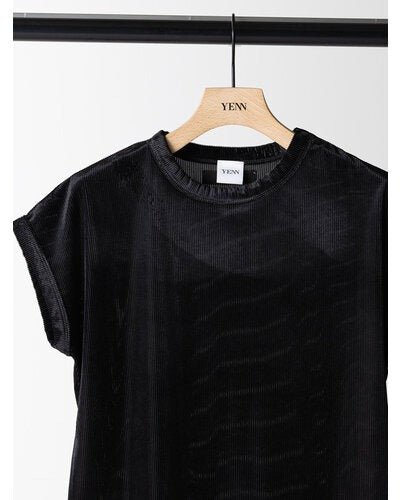 【YENN 2026 PRE - FALL COLECTION】VELVET SHORT SLV TEE - Champdelarose