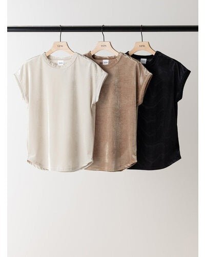 【YENN 2026 PRE - FALL COLECTION】VELVET SHORT SLV TEE - Champdelarose