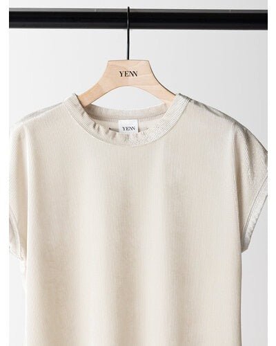 【YENN 2026 PRE - FALL COLECTION】VELVET SHORT SLV TEE - Champdelarose