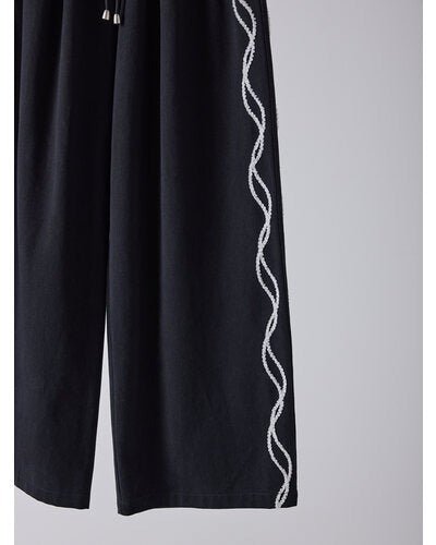 【YENN 2026 SPRING】CODE EMBRO PANTS - Champdelarose