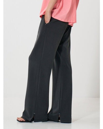 【YENN 2026 SPRING】SIDE SLIT SLACKS - Champdelarose