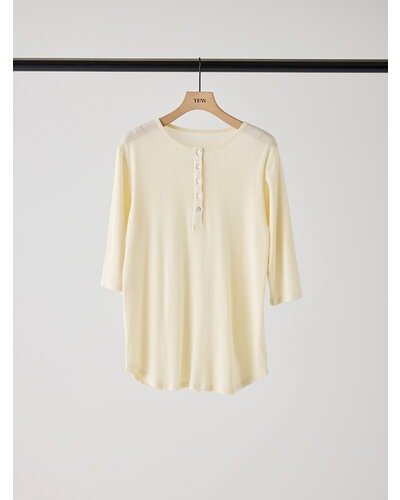 【YENN 2026 SUMMER COLLECTION】HENRY NECK TEE - Champdelarose