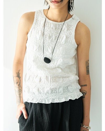 【YENN 2026 SUMMER COLLECTION】SHRUNK LACE TANKTOP - Champdelarose