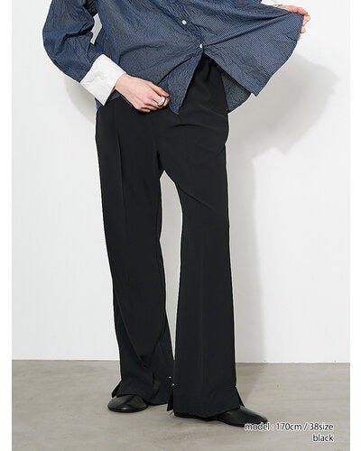 【YENN 2026 SUMMER COLLECTION】SIDE SLIT SLACKS - Champdelarose