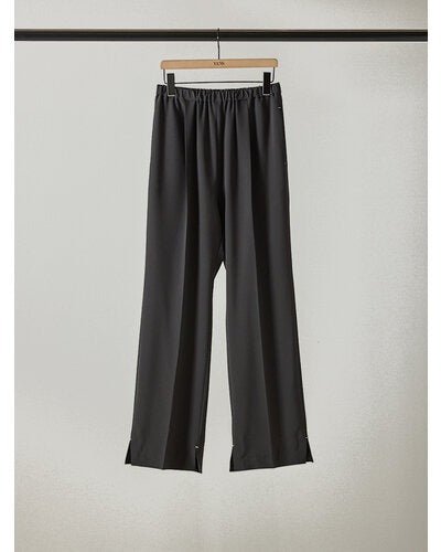 【YENN 2026 SUMMER COLLECTION】SIDE SLIT SLACKS - Champdelarose