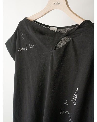 【YENN 2026 SUMMER COLLECTION】TWIST PRINT TEE - Champdelarose