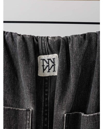 【YENN 26-27 WINTER/PRE-SPRING】BOX TUCK PEG PANT - 11月中旬頃発送 - Champdelarose