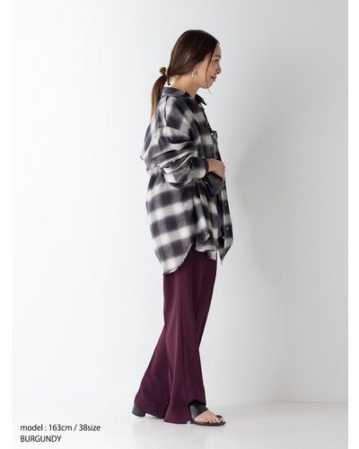 【YENN 26-27 WINTER/PRE-SPRING】SIDE SLIT SLACKS - 10月中旬頃発送 - Champdelarose