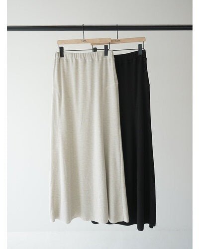 【YENN 26-27 WINTER/PRE-SPRING】THERMAL FLARE SK - 10月中旬頃発送 - Champdelarose