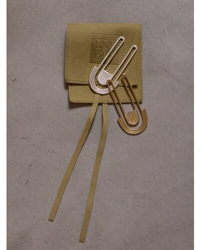 【YENN 26-27 WINTER/PRE-SPRING】U-SHAPE GARMENT CLIP - 11月中旬頃発送 - Champdelarose